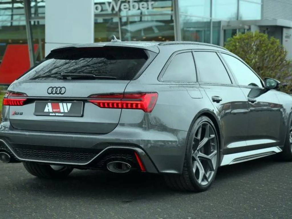 Audi RS6