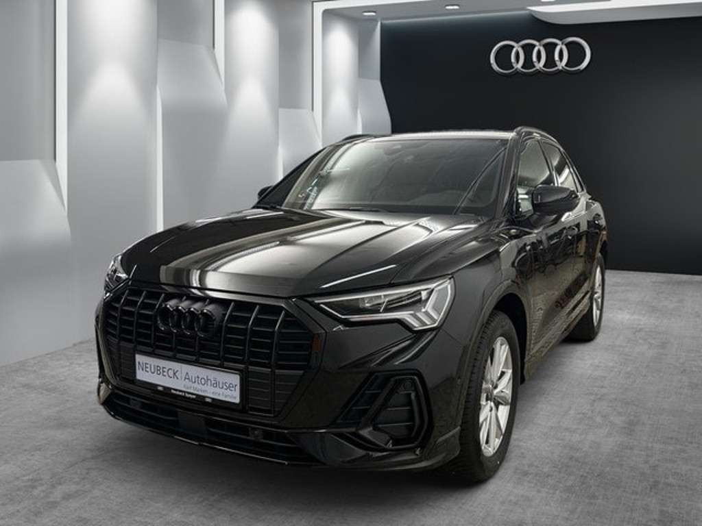 Audi Q3 2025 Benzine