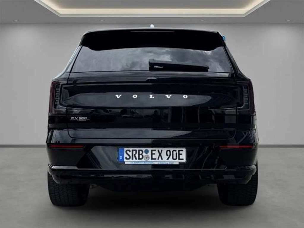 Volvo EX90