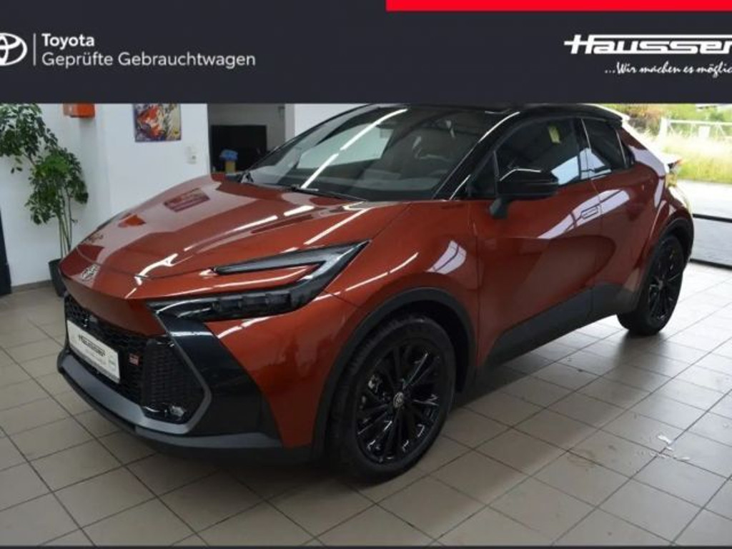 Toyota C-HR 2025 Hybride Benzine