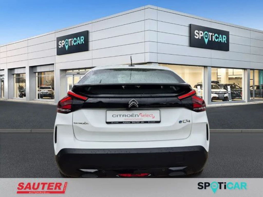 Citroën Ë-C4