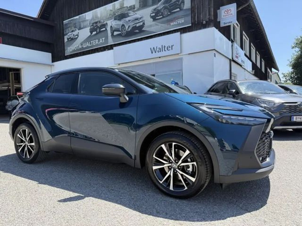 Toyota C-HR 2025 Hybride Benzine