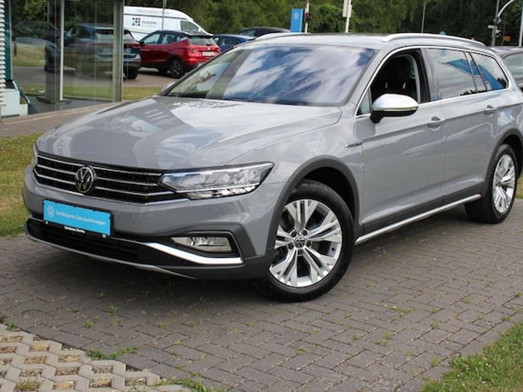 Volkswagen Passat 2023 Diesel