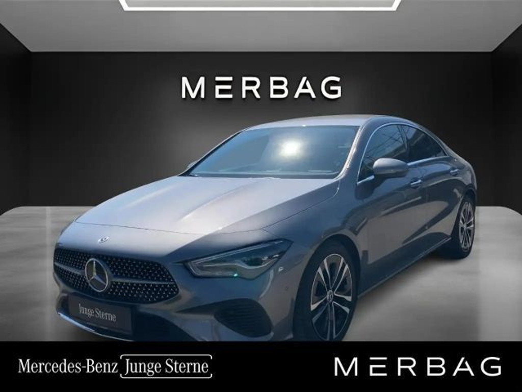 Mercedes-Benz CLA-Klasse 2024 Benzine