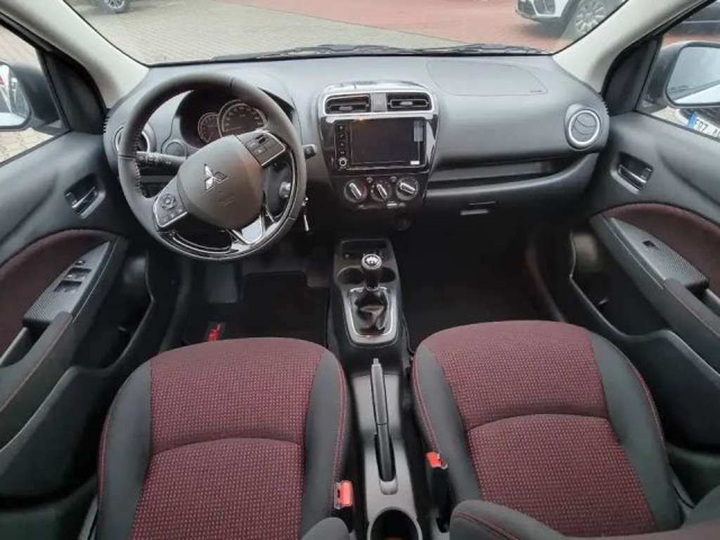 Mitsubishi Space Star