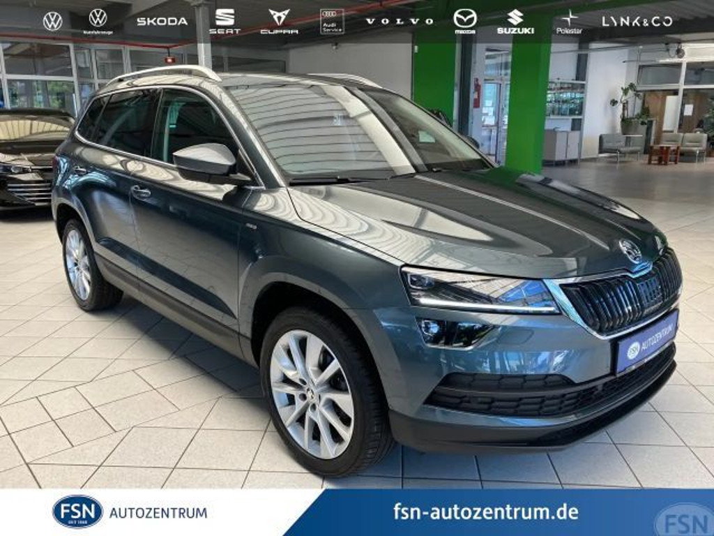 Skoda Karoq 2021 Benzine