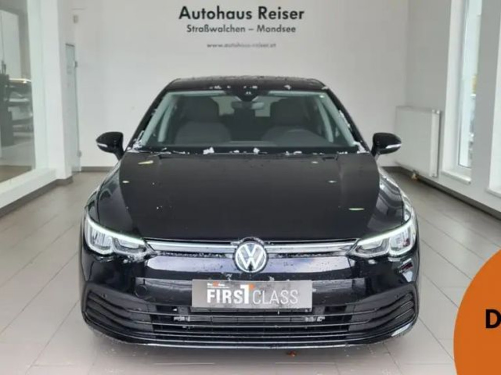 Volkswagen Golf 2024 Benzine