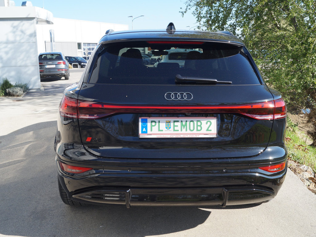 Audi Q6 e-tron