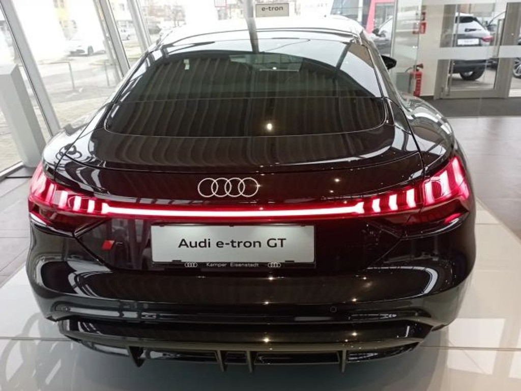 Audi e-tron GT