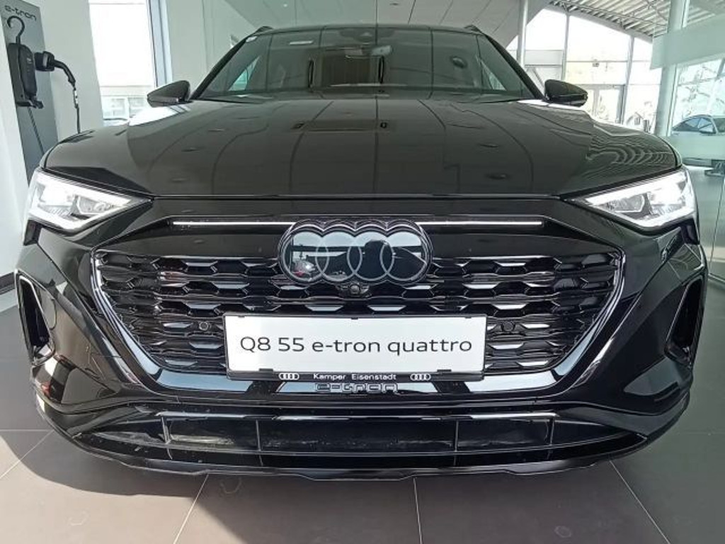 Audi Q8 e-tron
