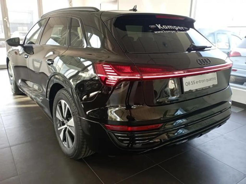 Audi Q8 e-tron