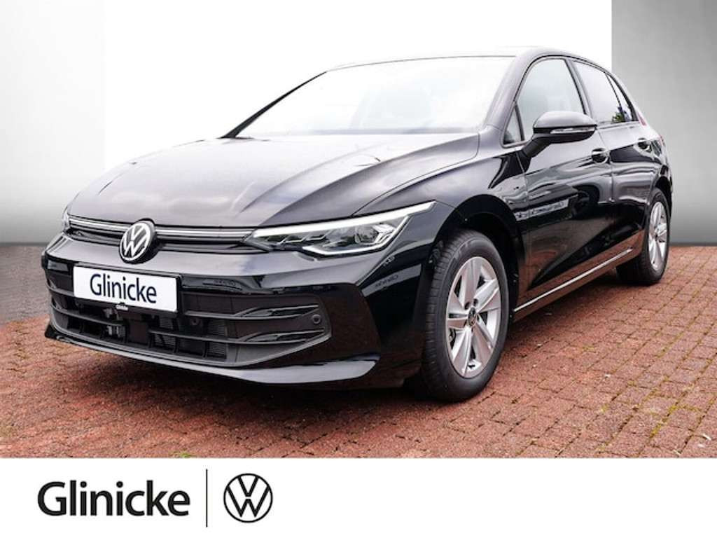 Volkswagen Golf 2024 Benzine