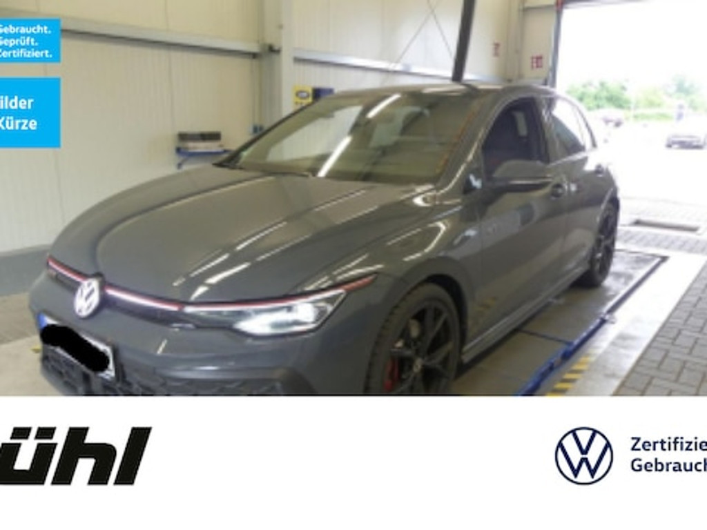 Volkswagen Golf 2024 Benzine