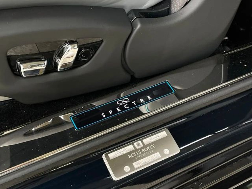Rolls-Royce Spectre