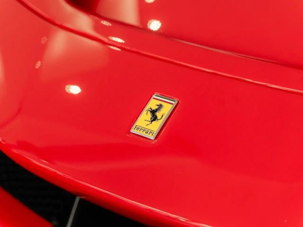 Ferrari SF90