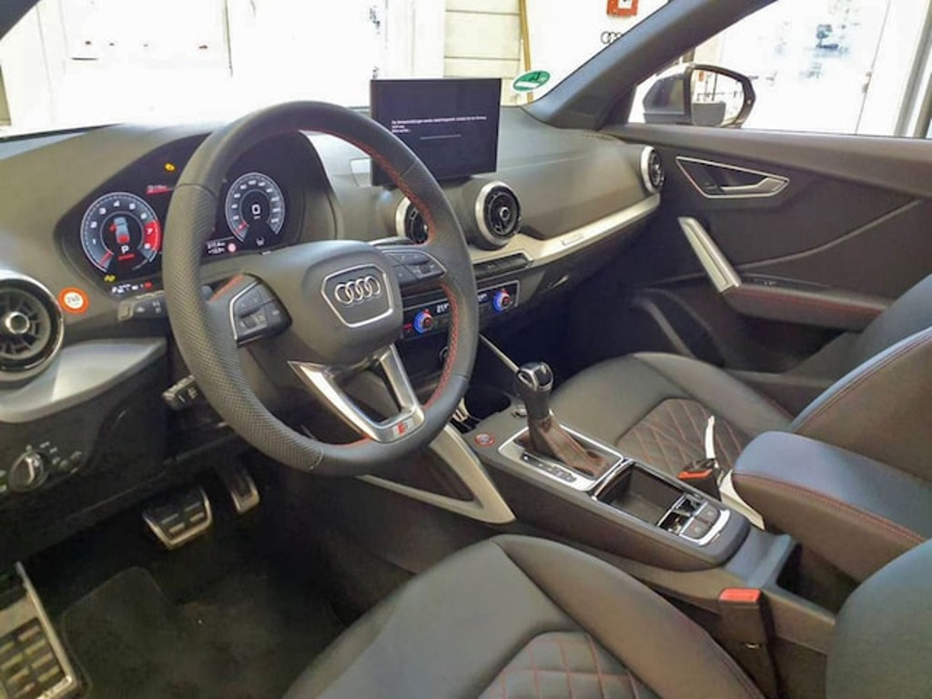 Audi SQ2