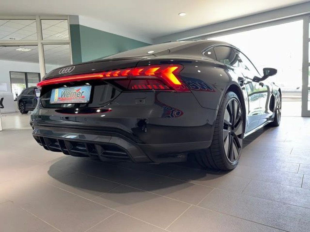 Audi e-tron GT