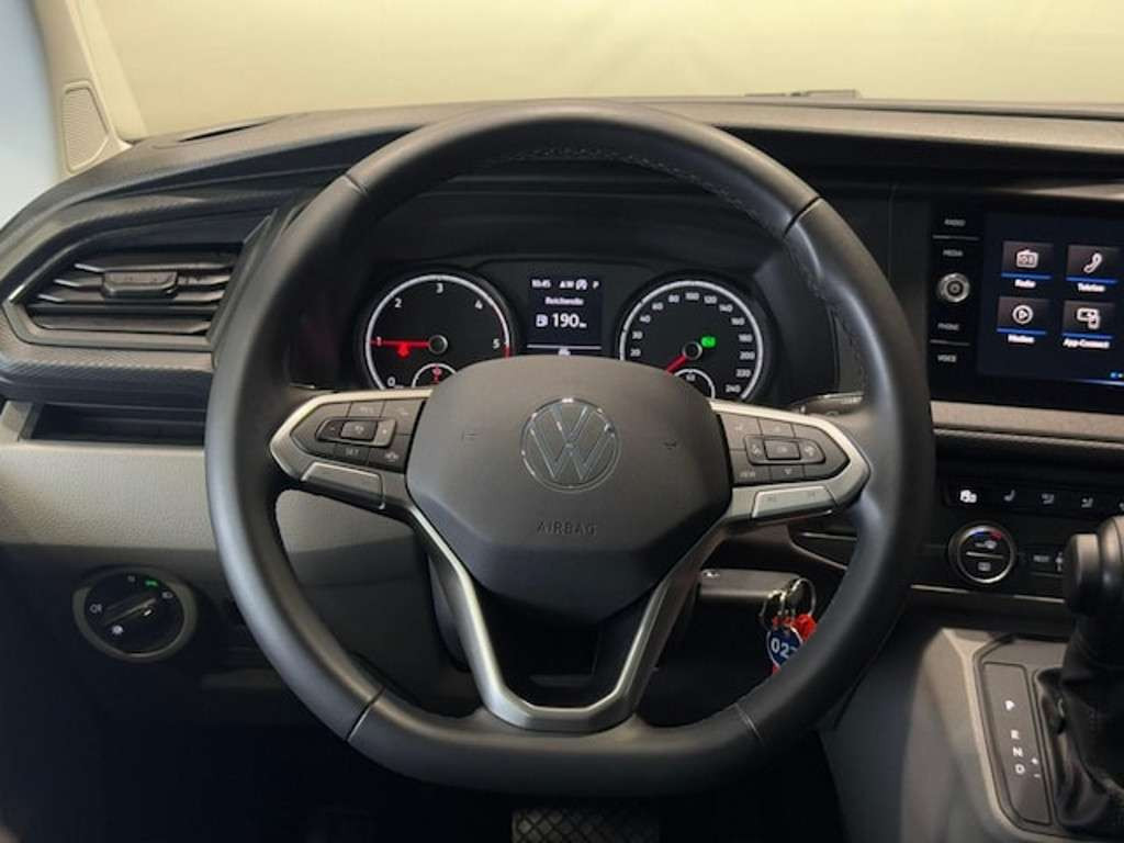 Volkswagen Caravelle