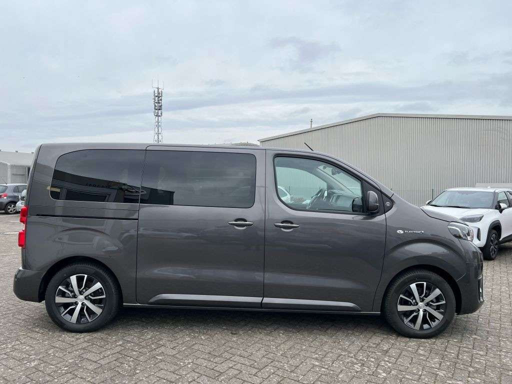 Toyota Proace Verso EV