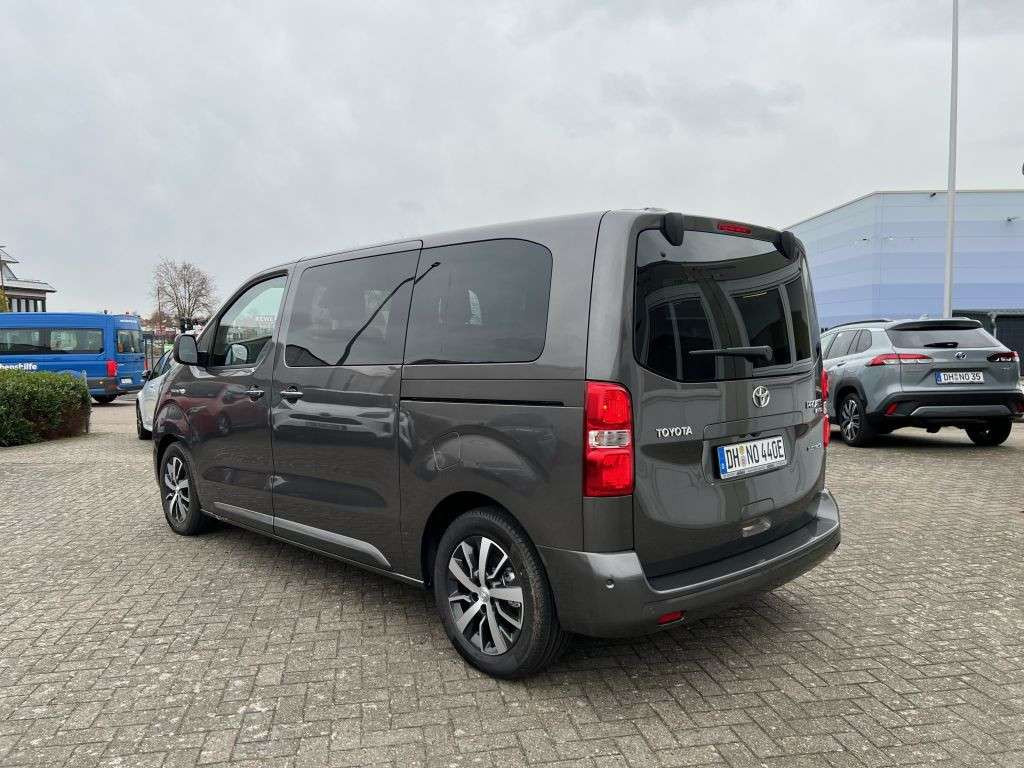 Toyota Proace Verso EV