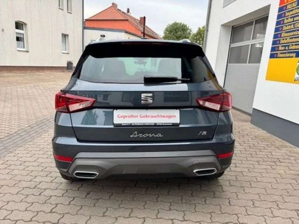 Seat Arona