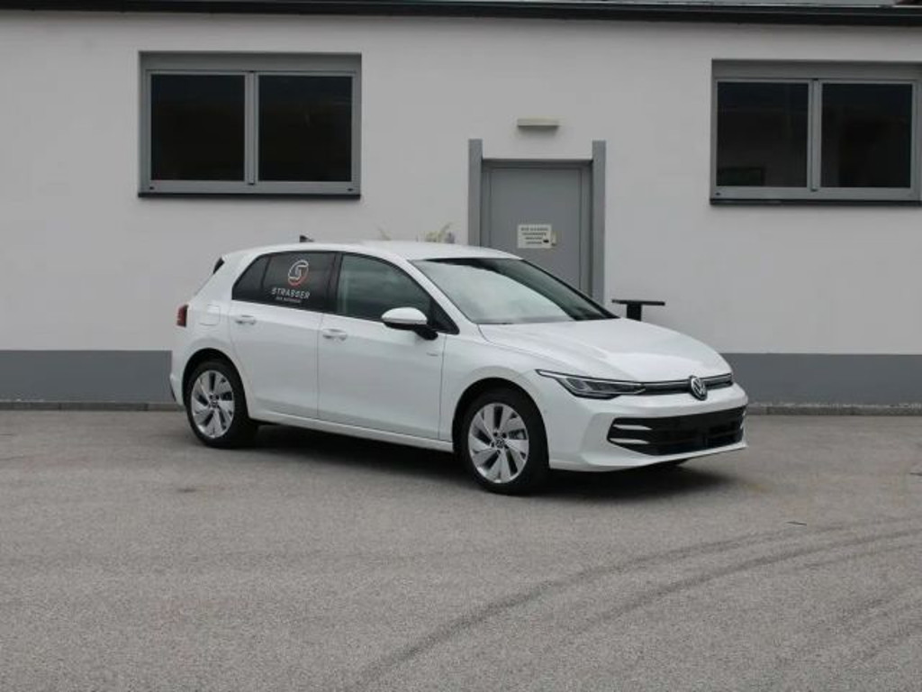 Volkswagen Golf 2025 Benzine