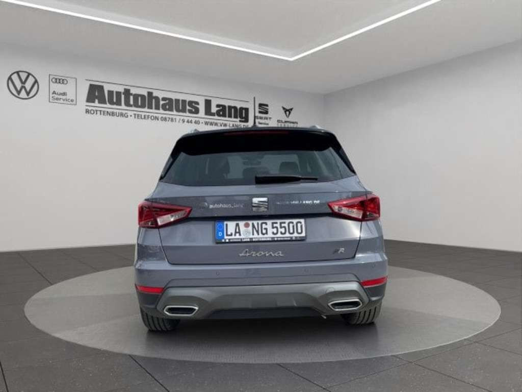 Seat Arona
