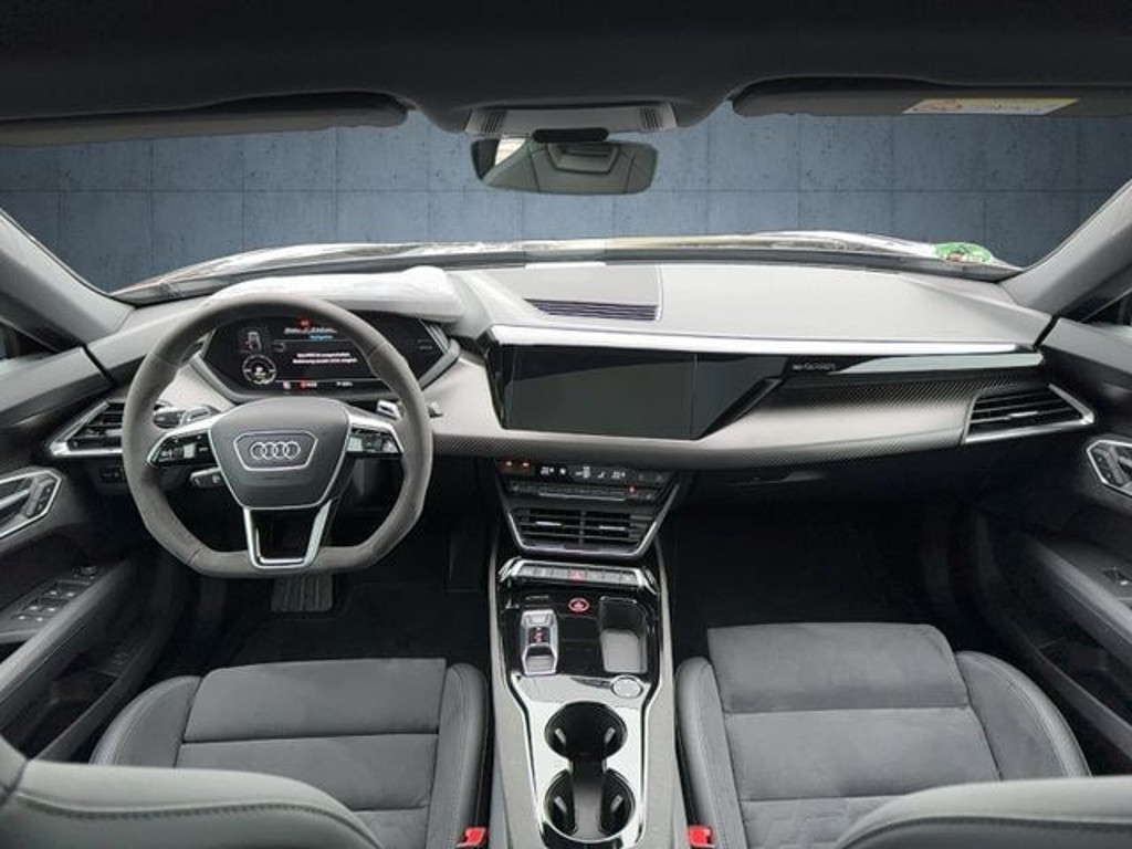Audi e-tron GT