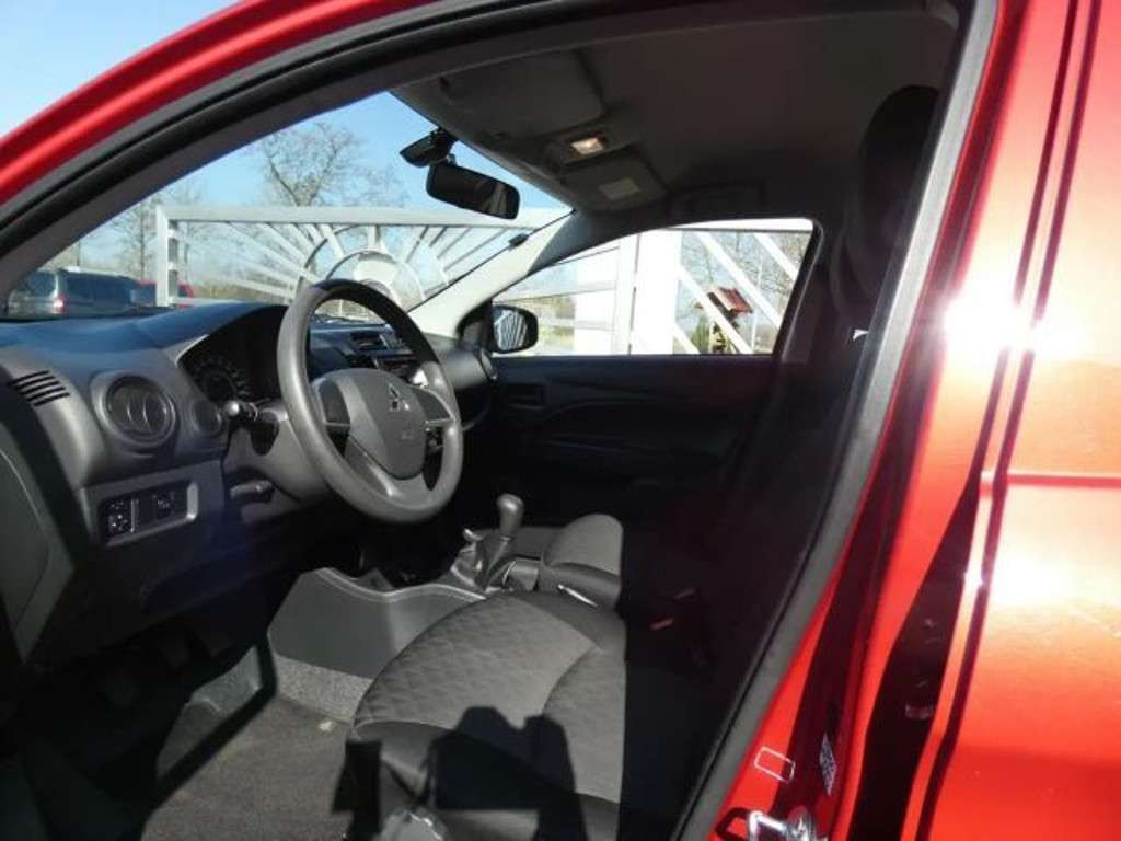 Mitsubishi Space Star