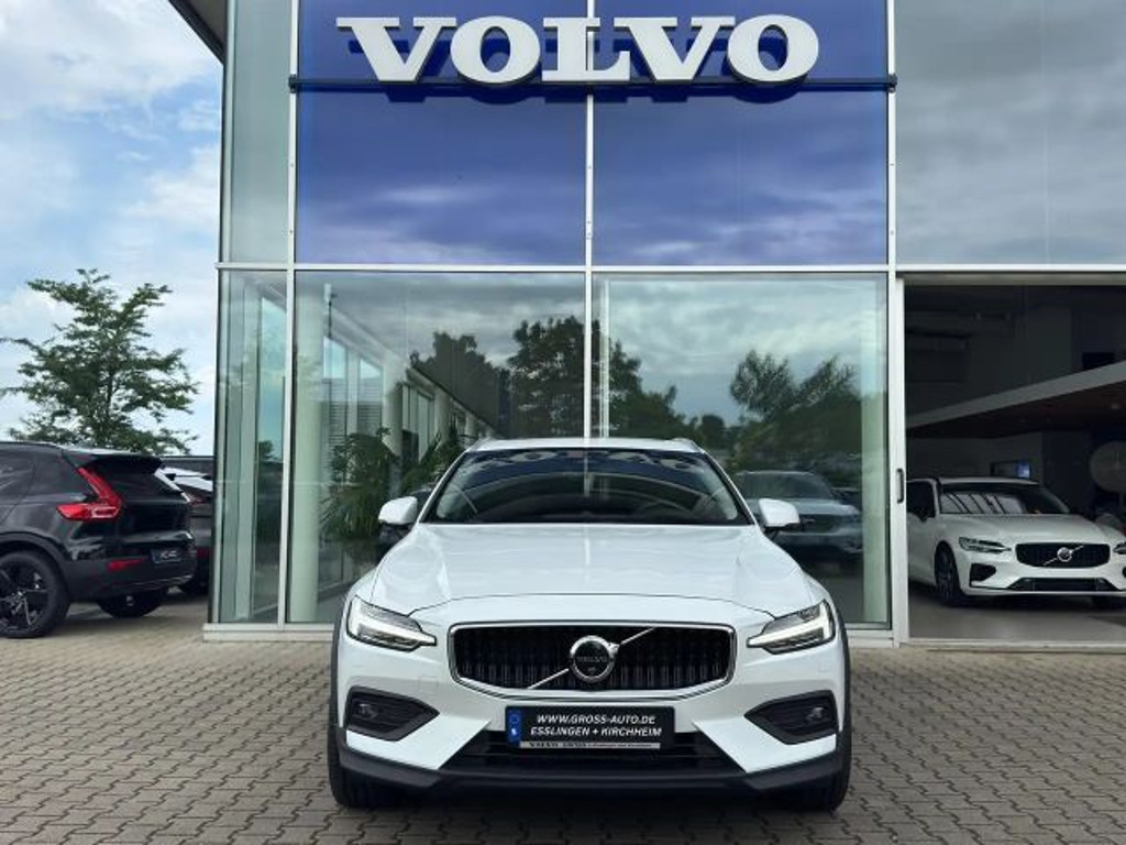 Volvo V60 Cross Country