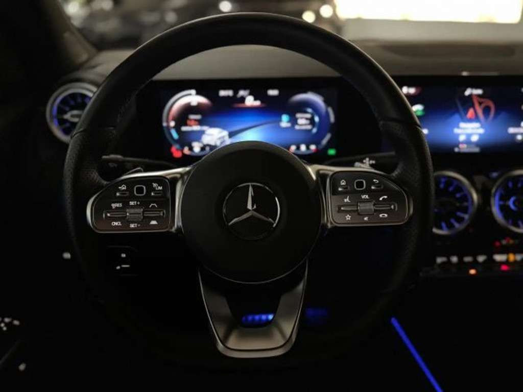 Mercedes-Benz GLA-Klasse