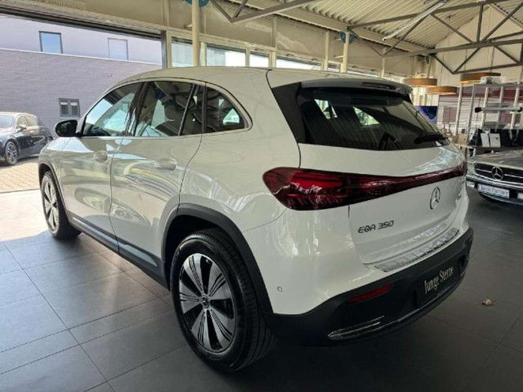Mercedes-Benz EQA