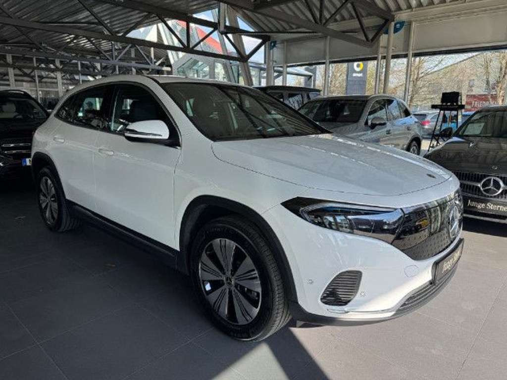 Mercedes-Benz EQA
