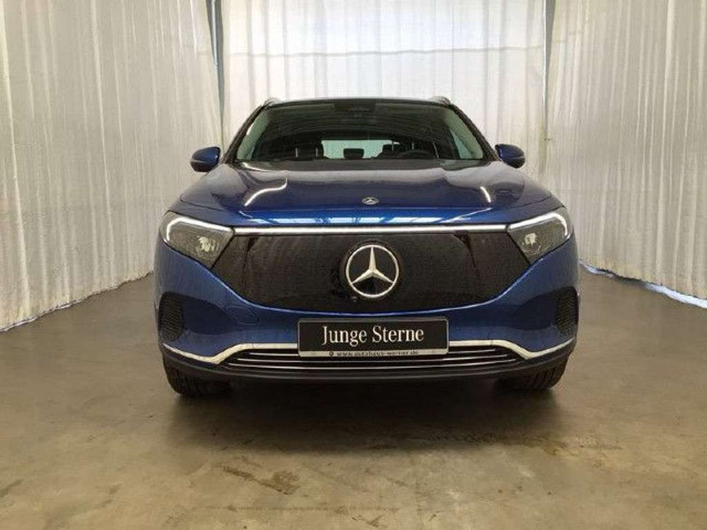 Mercedes-Benz EQA