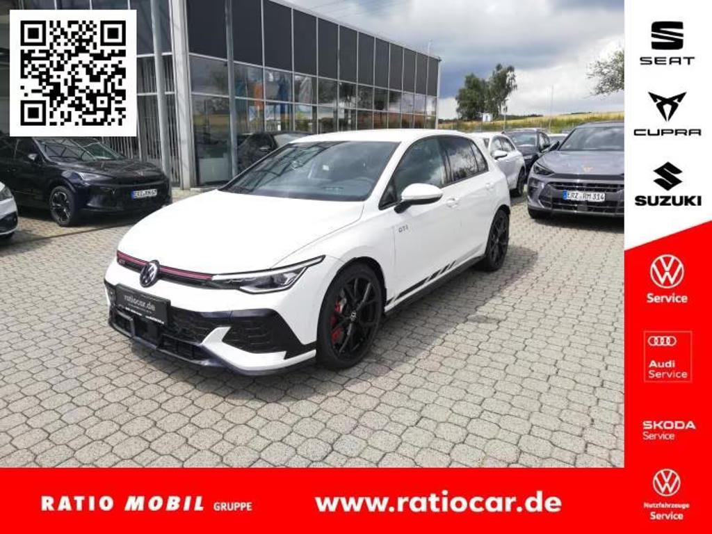 Volkswagen Golf 2025 Benzine