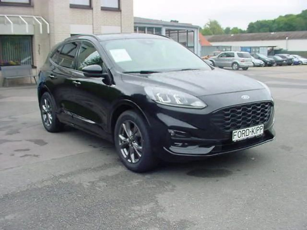 Ford Kuga 2021 Benzine