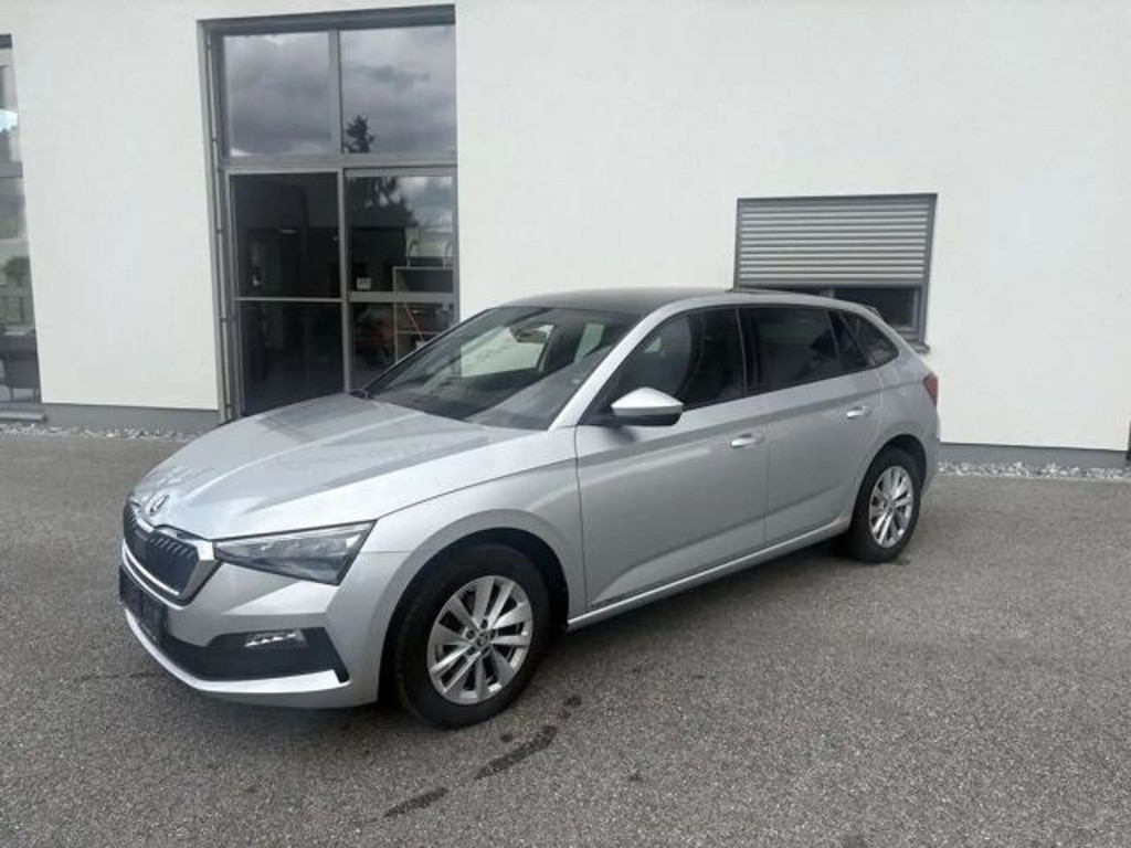 Skoda Scala 2023 Benzine