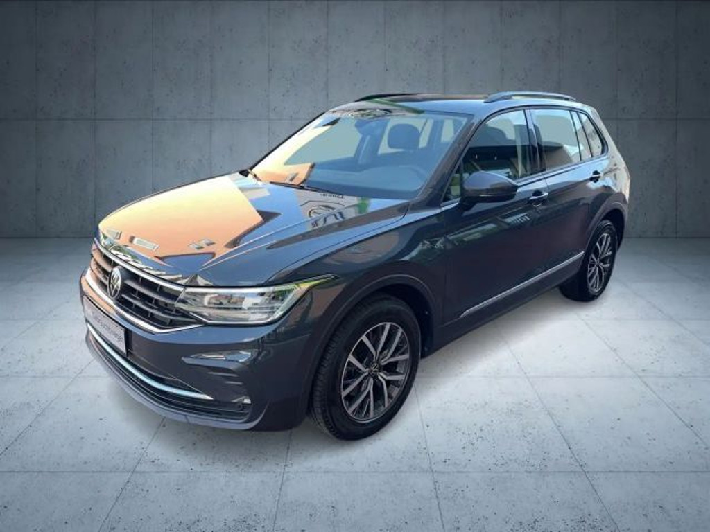 Volkswagen Tiguan 2023 Benzine