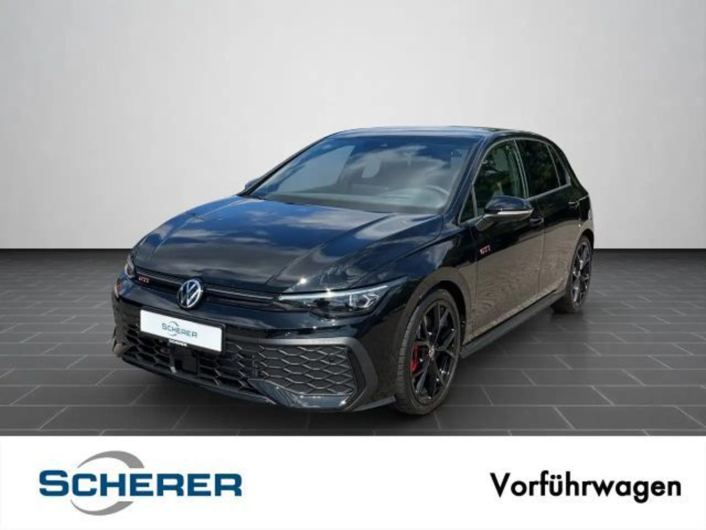 Volkswagen Golf 2025 Benzine