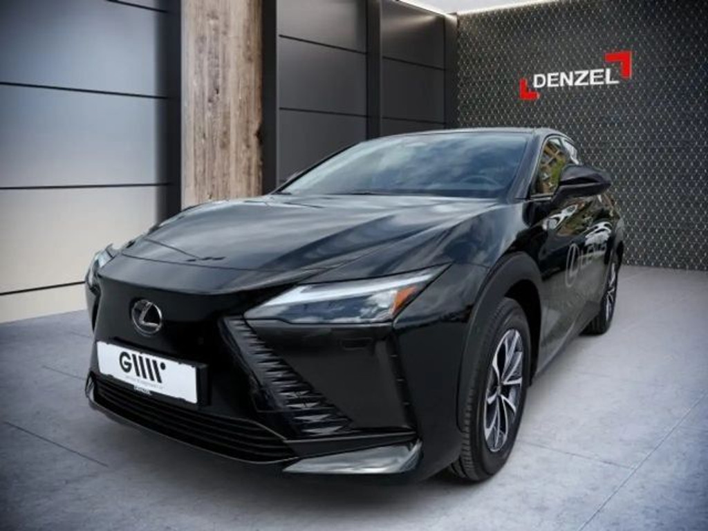 Lexus RZ