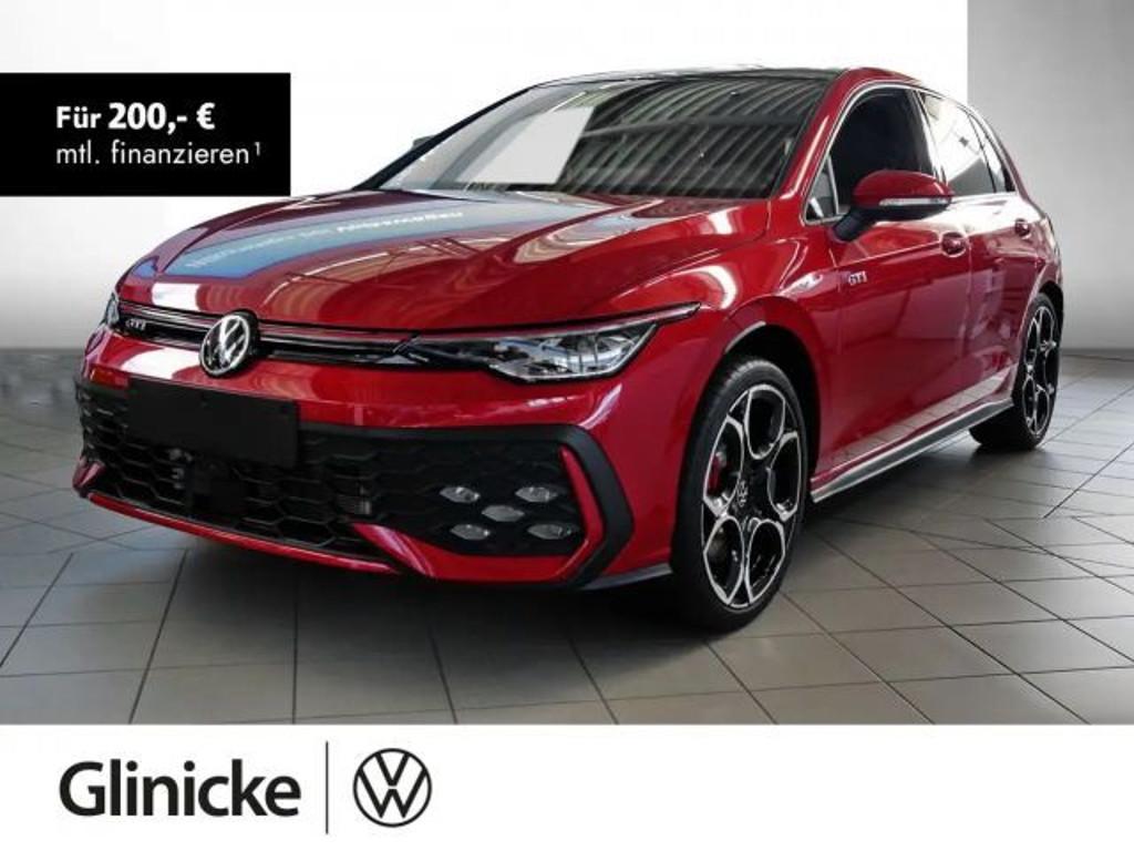 Volkswagen Golf 2025 Benzine