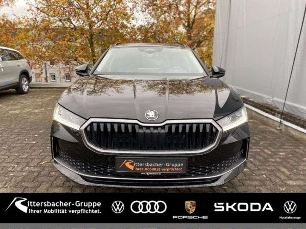 Skoda Superb 2025 Hybride Benzine