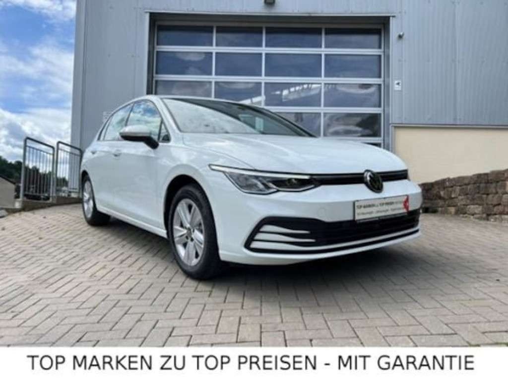 Volkswagen Golf 2022 Benzine