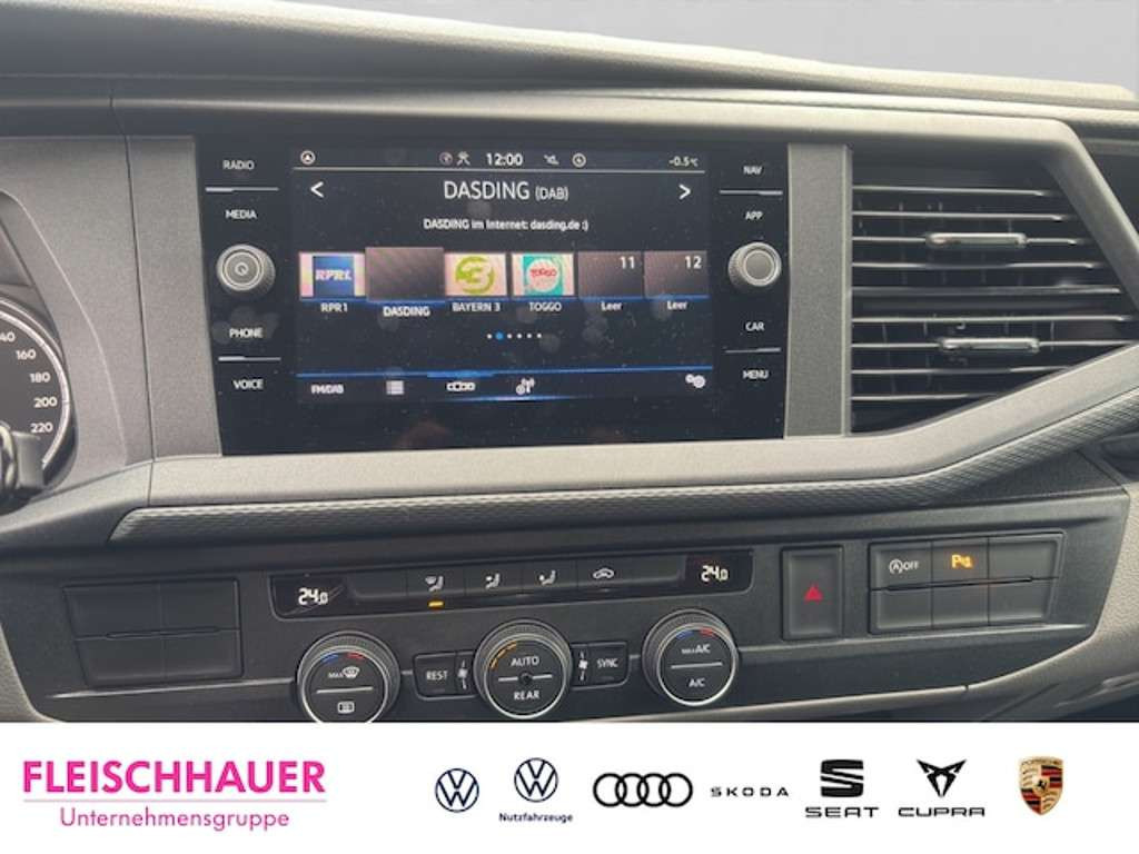 Volkswagen Caravelle