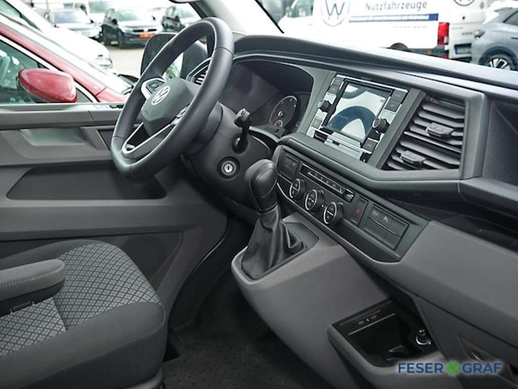 Volkswagen Caravelle