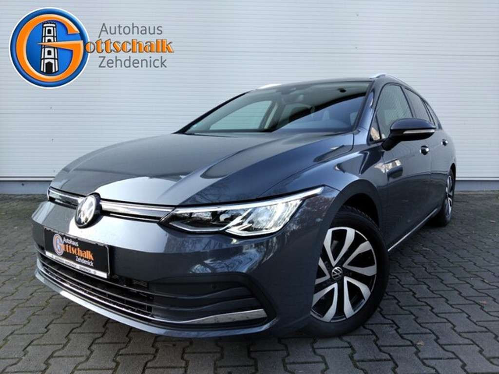 Volkswagen Golf 2023 Benzine