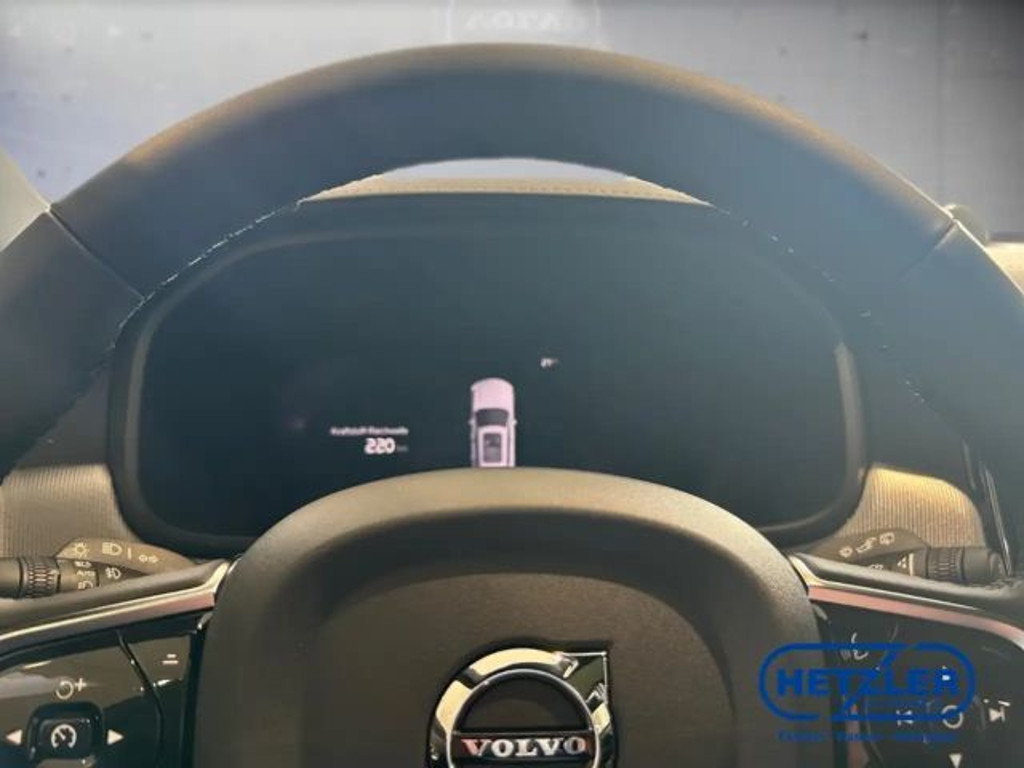 Volvo V90 Cross Country