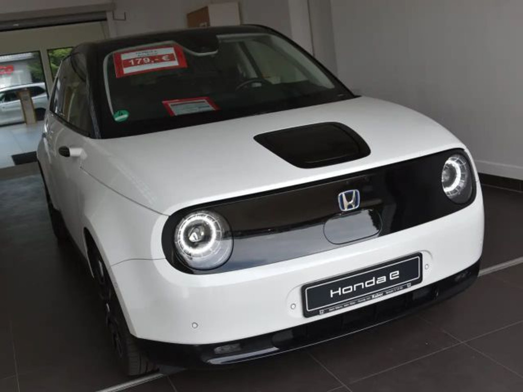 Honda e