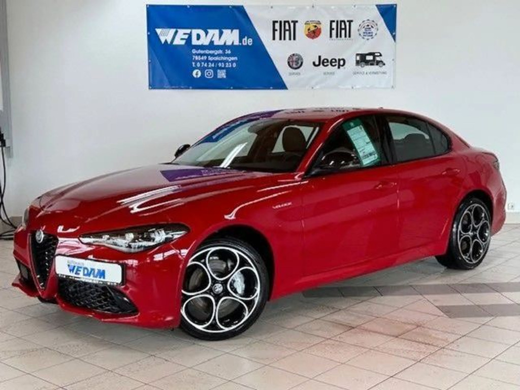 Alfa Romeo Giulia 2023 Benzine
