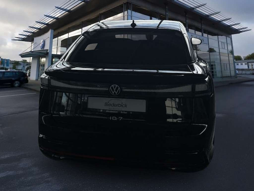Volkswagen ID.7